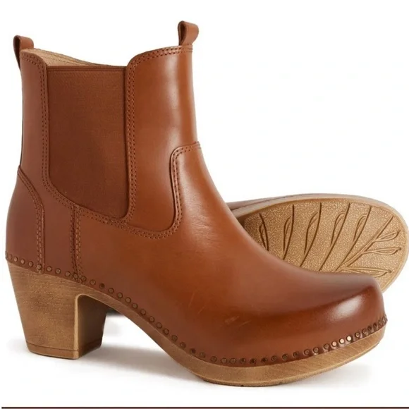 NWT Dansko Shayna Heeled Chelsea Boots Leather Sz 39 (US 8,5-9) No original box - Picture 3 of 11